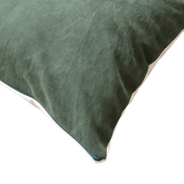 cuscino personalizzato alcantara verde